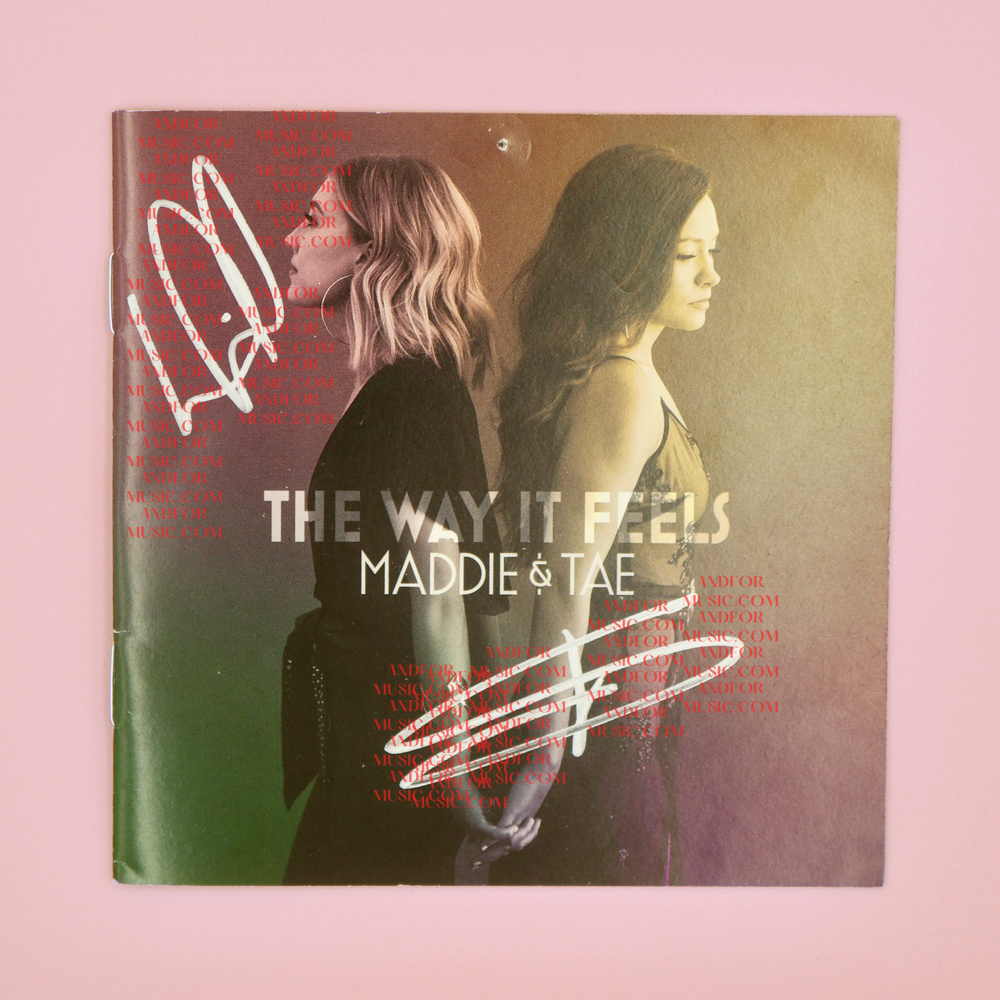 *SIGNED* Maddie & Tae - The Way It Feels (Insert)