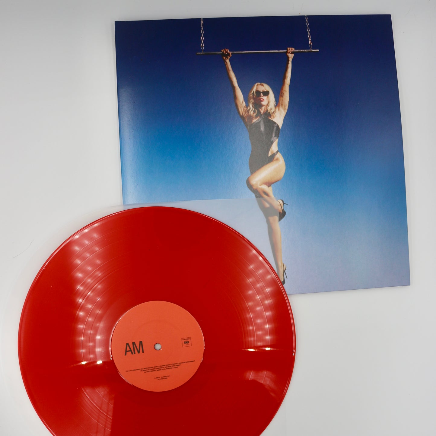 Miley Cyrus - Endless Summer Vacation (LP)